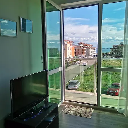 Апартаменты Clara Sea View