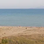 Clara Sea View Апартамент *