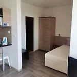 Clara Sea View Апартамент Бургас