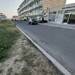 Clara Sea View Апартамент *
