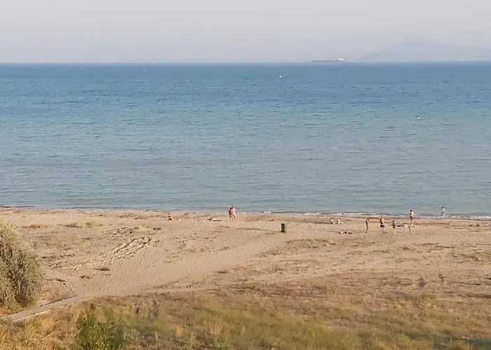 Clara Sea View Apartament *